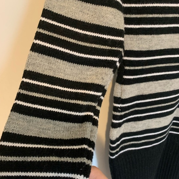 Striped Winter Turtleneck - Picture 3 of 3